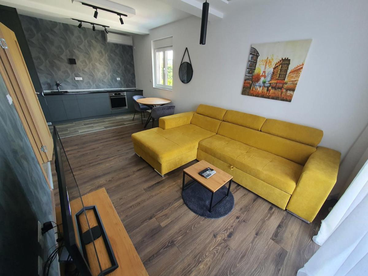 Jox Apartment ポドゴリツァ エクステリア 写真