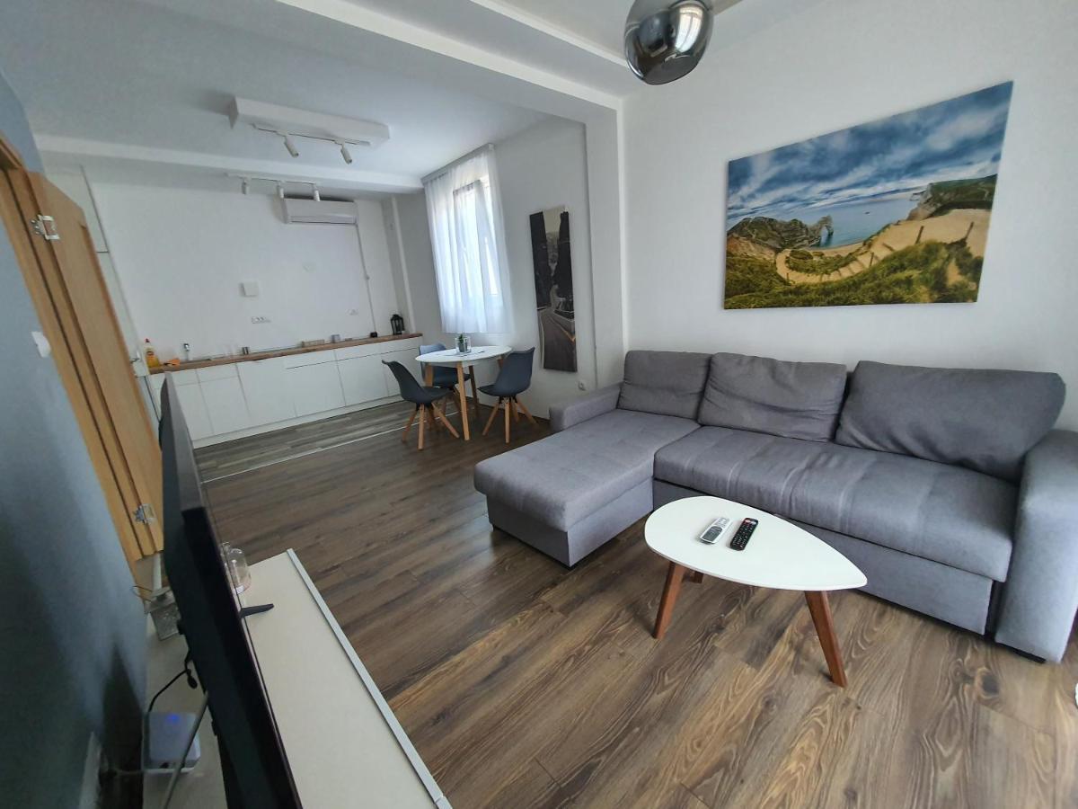Jox Apartment ポドゴリツァ エクステリア 写真