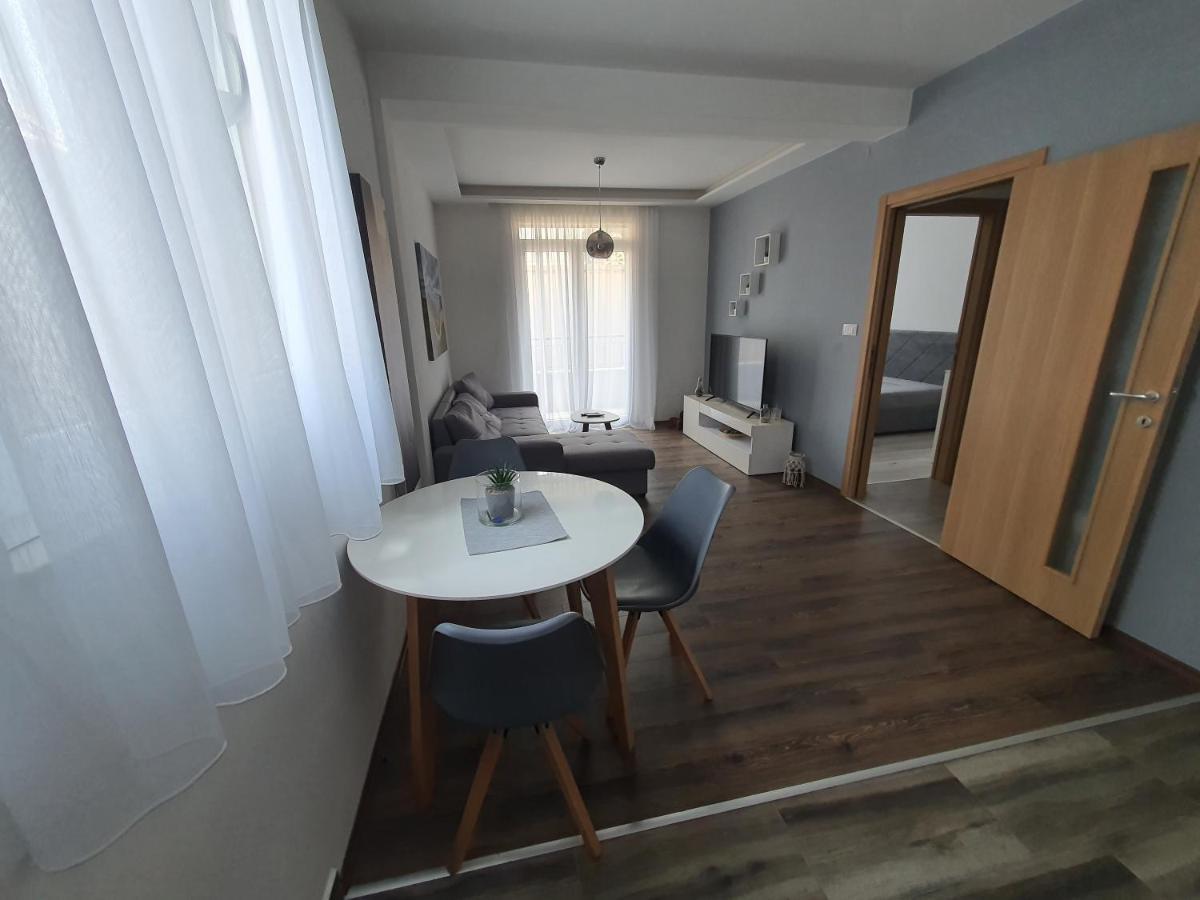 Jox Apartment ポドゴリツァ エクステリア 写真